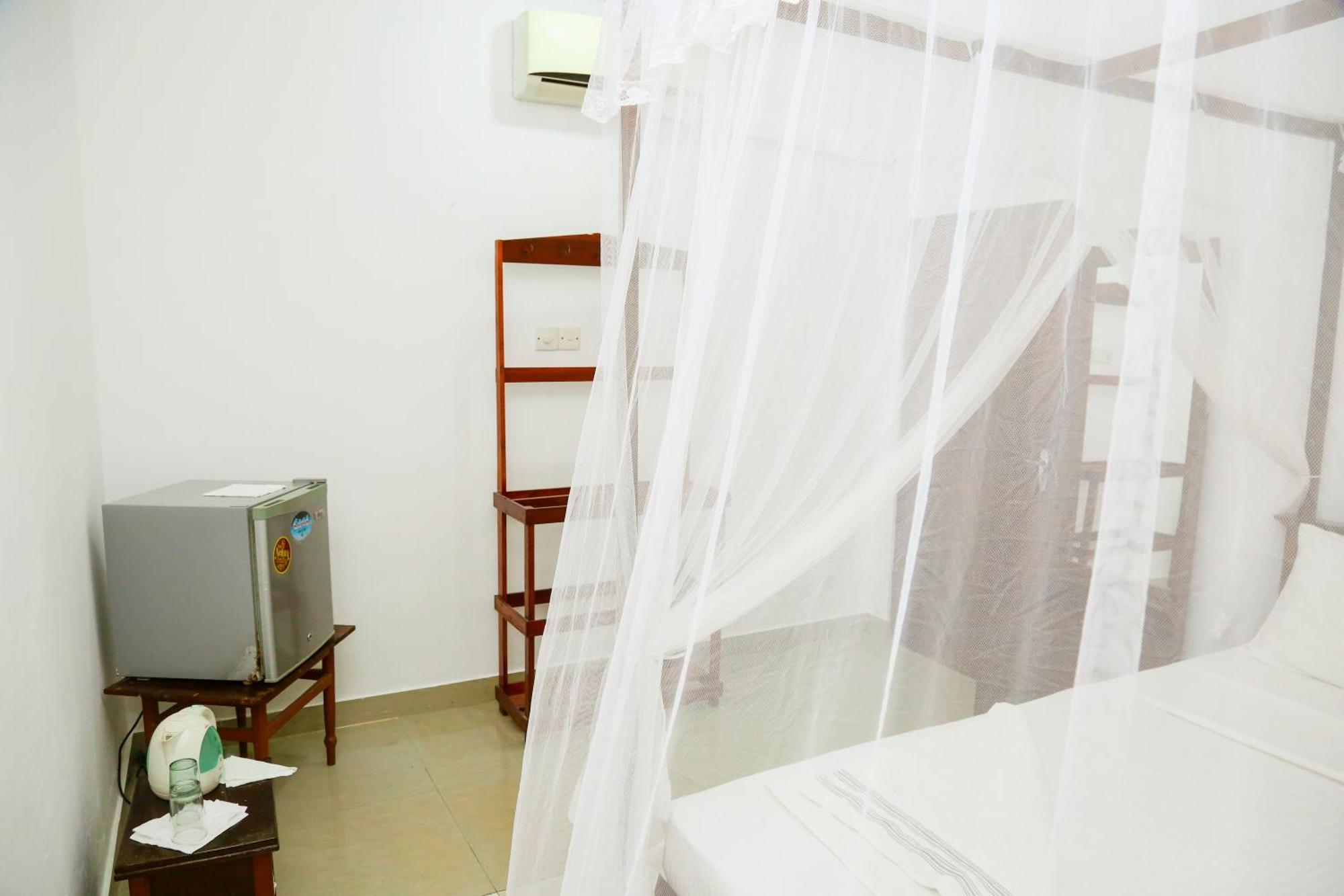 Eden Villa Hikkaduwa Kamer foto
